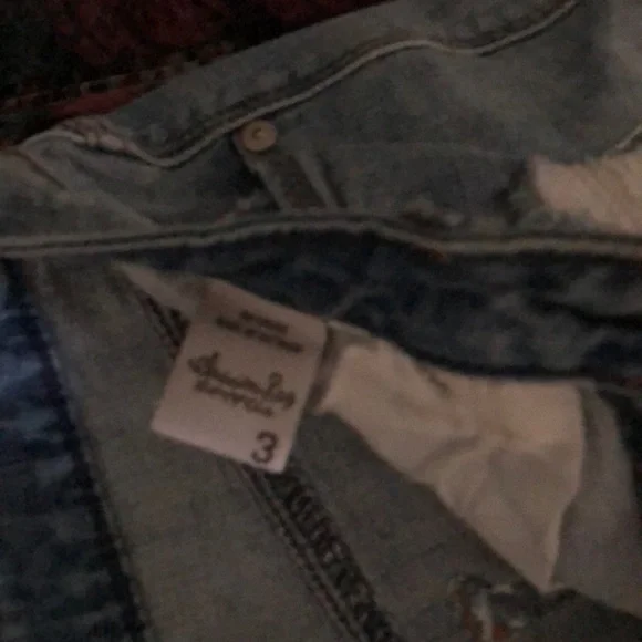 American Rag denim shorts - Picture 2 of 3